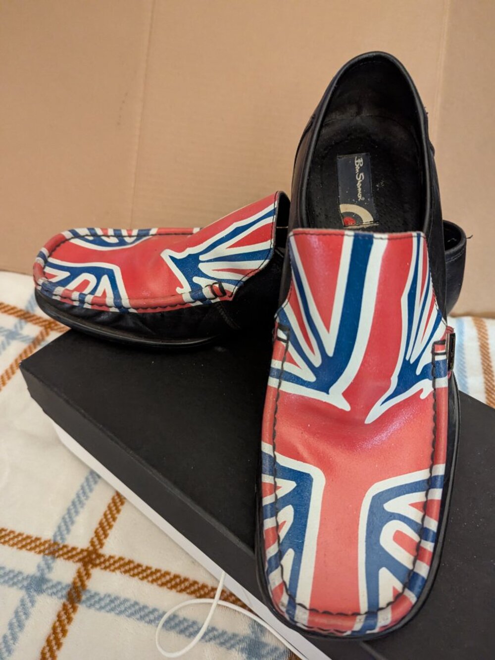 BEN SHERMAN Mens British Loafers  Size 10